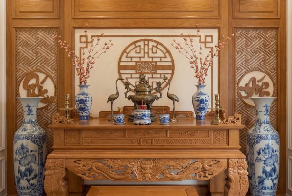 Mẫu nội thất phòng thờ truyền thống biệt thự NT5004382